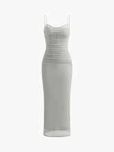 Schmales, langes Kleid aus transparentem Netzstoff